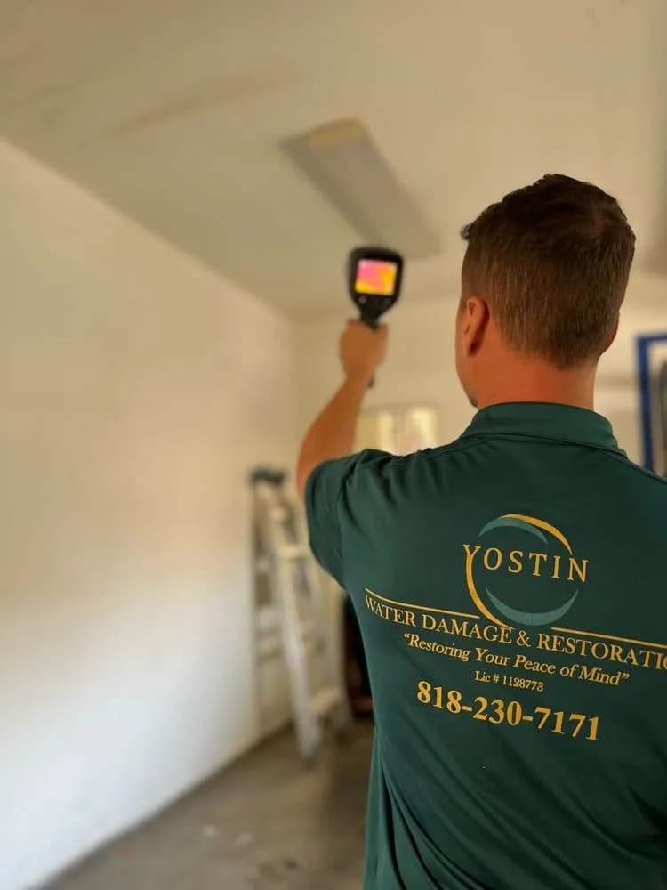 Water Damage Restoration in Reseda